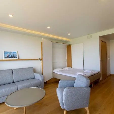 Modern Sea View By Kuus Solme 公寓 *