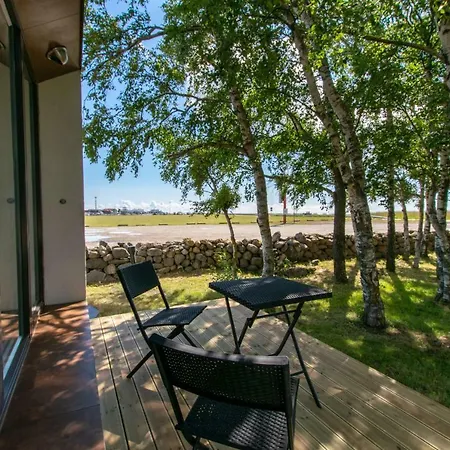 Modern Sea View By Kuus Solme * クレサーレ