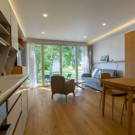 Modern Sea View By Kuus Solme